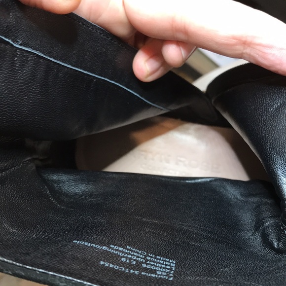 - ♥️ Taryn Rose ♥️…Women’s 7.5…Black Floriana Leather and Suede Ankle Boot… - Picture 14 of 16